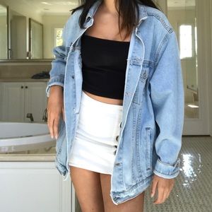 BRANDY MELVILLE OVERSIZED DENIM JACKET